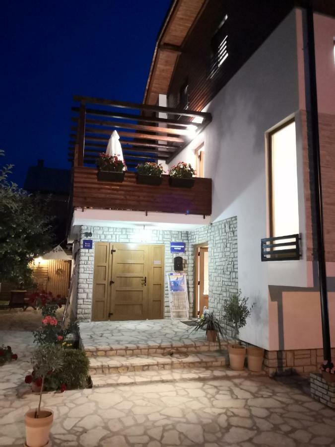 Accommodation Plitvice Korenica Exterior foto